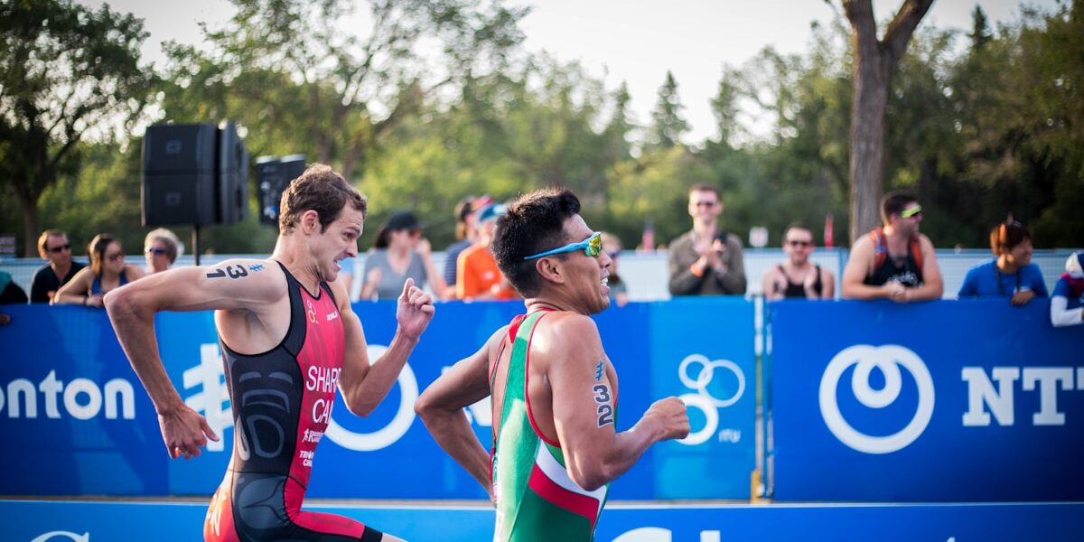 Garmin Releases Forerunner 975 with Enhanced Triathlon Mode